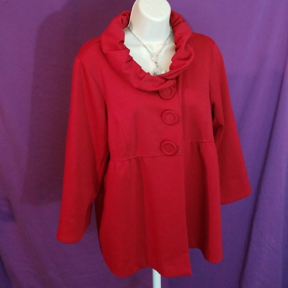 Red Dujour cloak medium